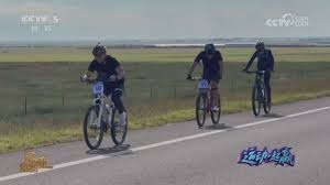 自首秀以来，优素福-福法纳首次在米兰比赛中担任替补