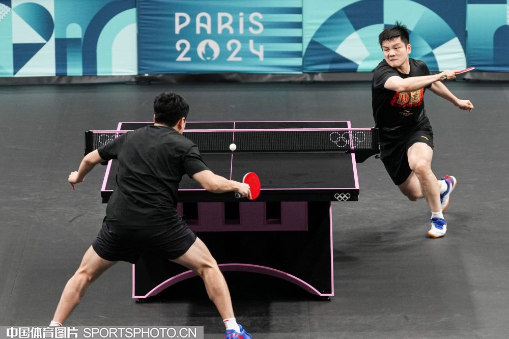 曼城与多特蒙德争夺佩德罗，巴黎圣日耳曼静候良机