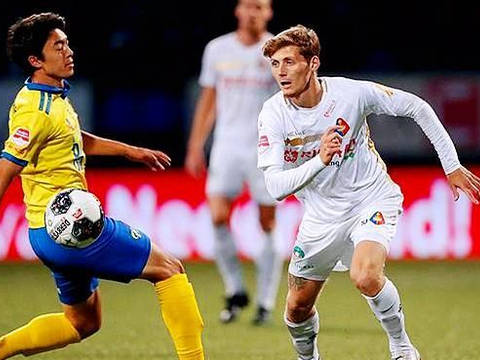 赛中取得突 赛中取得突