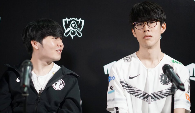 他们不仅仅 他们不仅仅